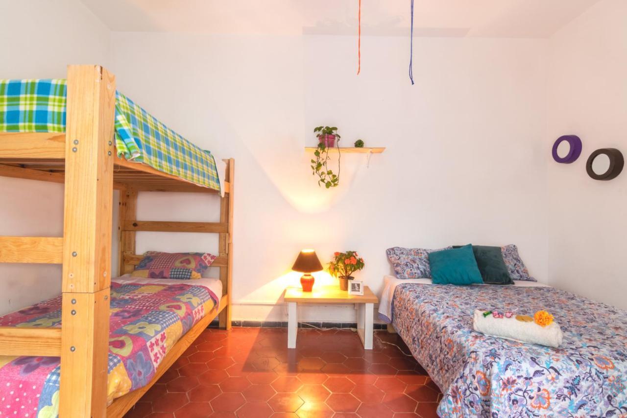 Hostal Casa Colores Adults Only Guadalajara Exteriör bild