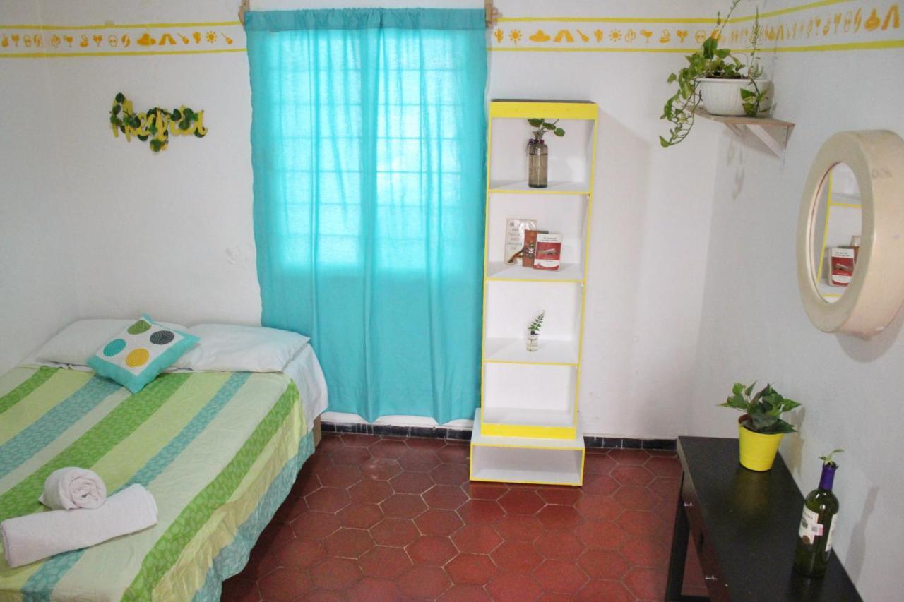 Hostal Casa Colores Adults Only Guadalajara Exteriör bild