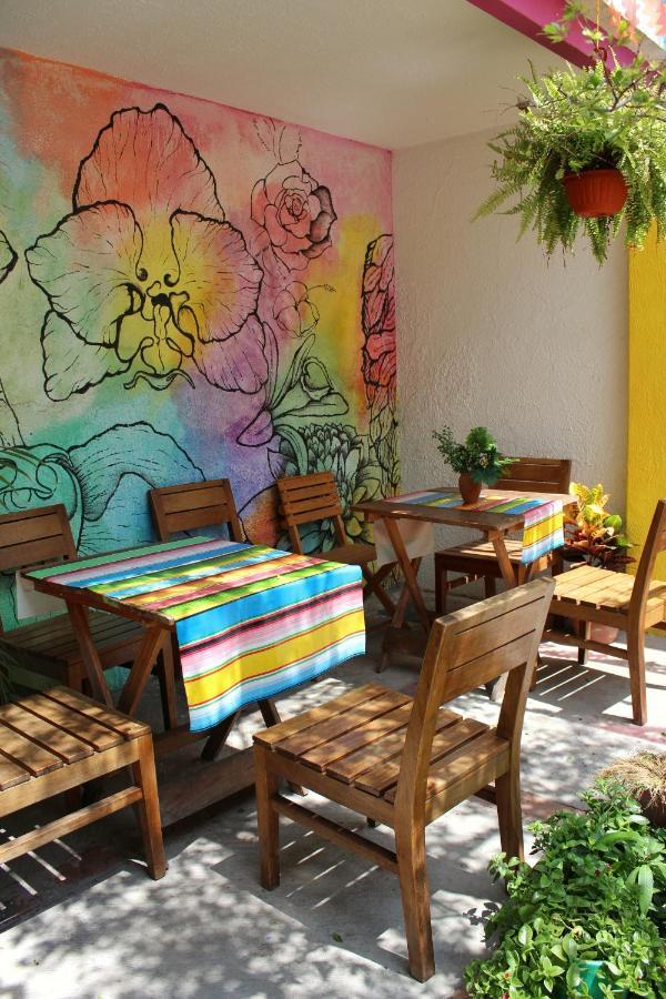 Hostal Casa Colores Adults Only Guadalajara Exteriör bild